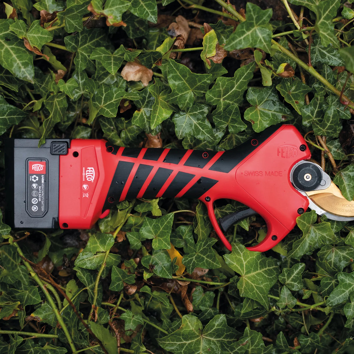 Felco Elsekatör Felco 834W; 14,4 V; 2x3,0 Ah batt.